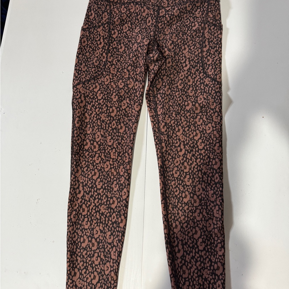 Old navy animal print High-Waisted PowerSoft 7/8 leggings